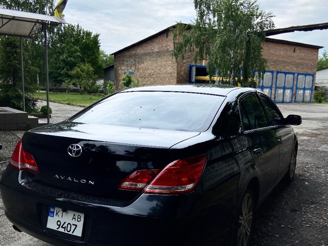 Toyota Avalon - зображення 3