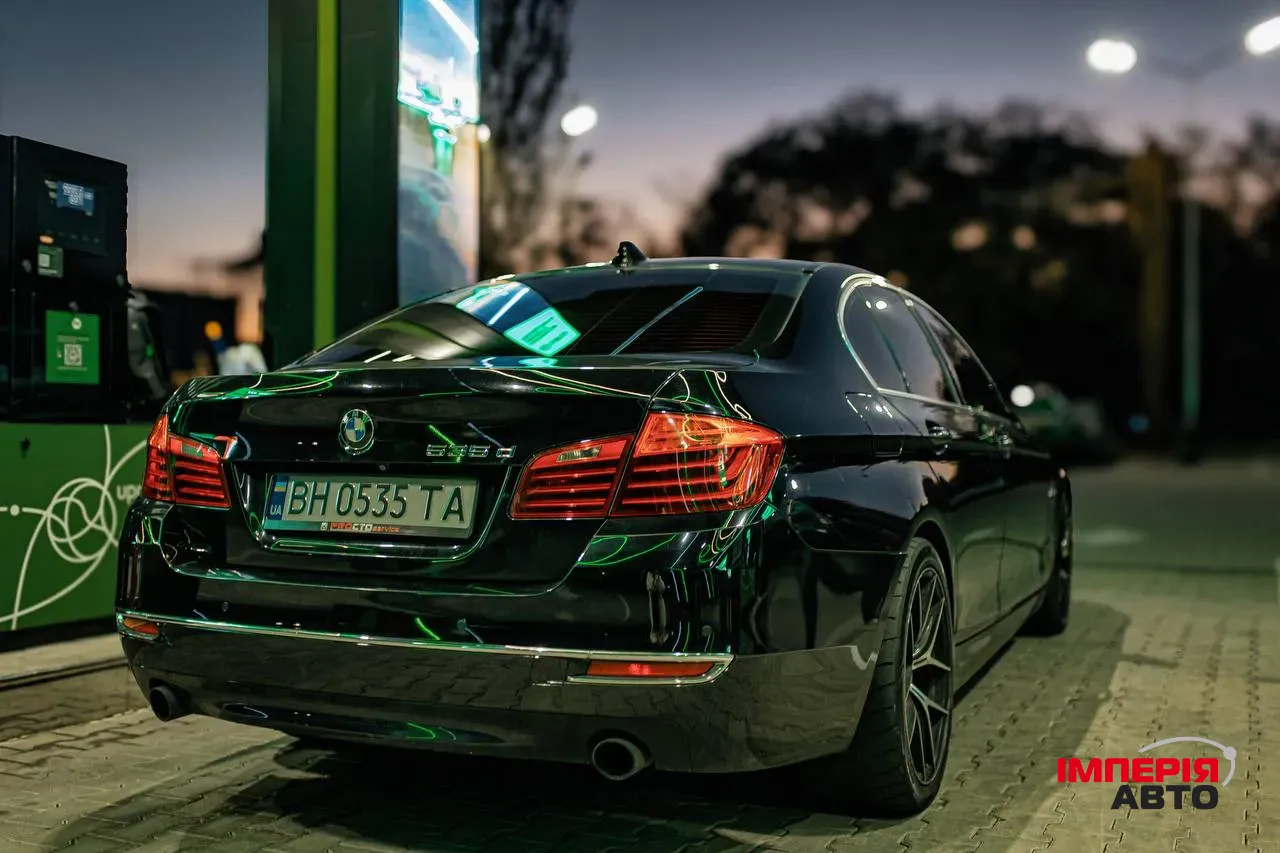BMW 5 серії - фото 10