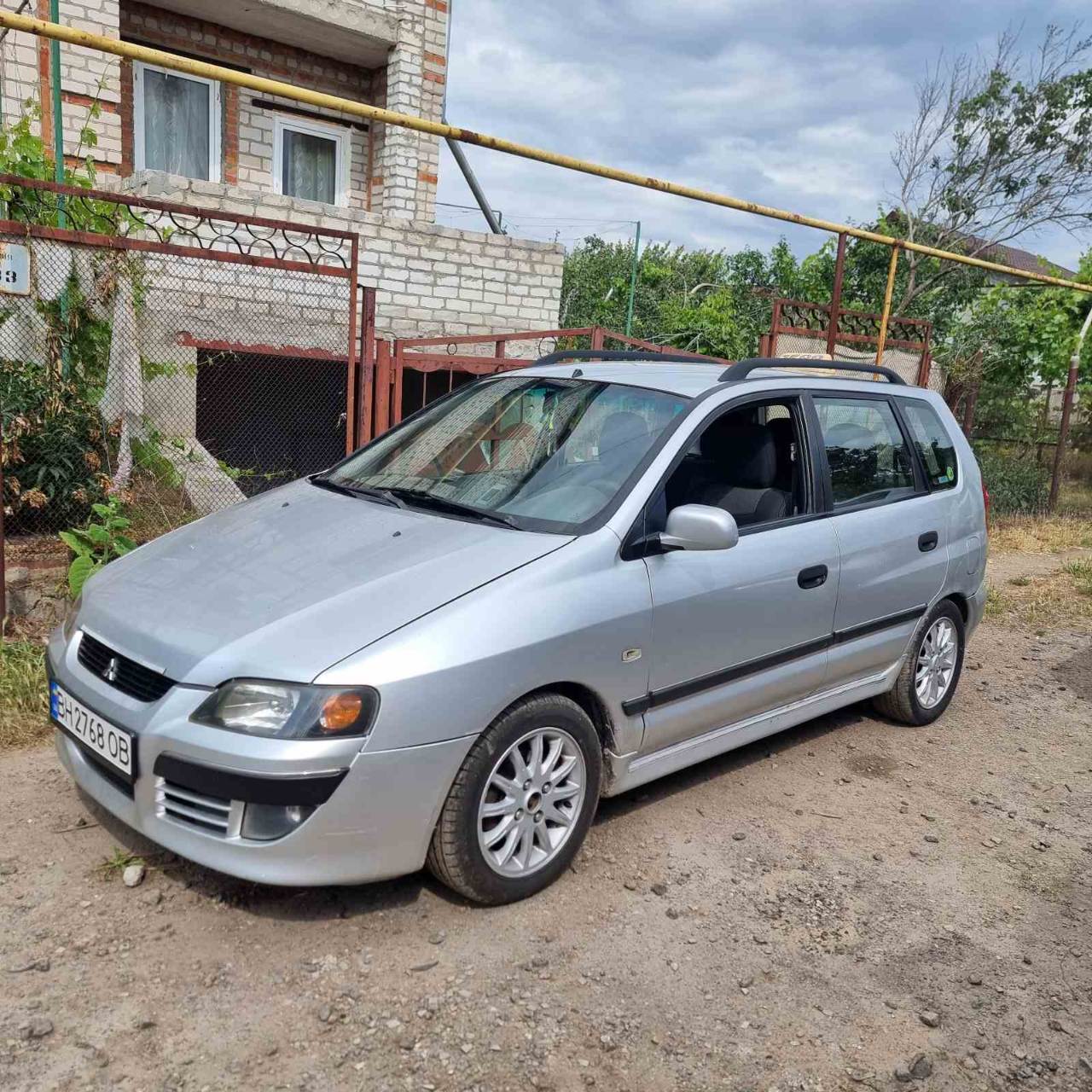 Mitsubishi Space Star - фото 3