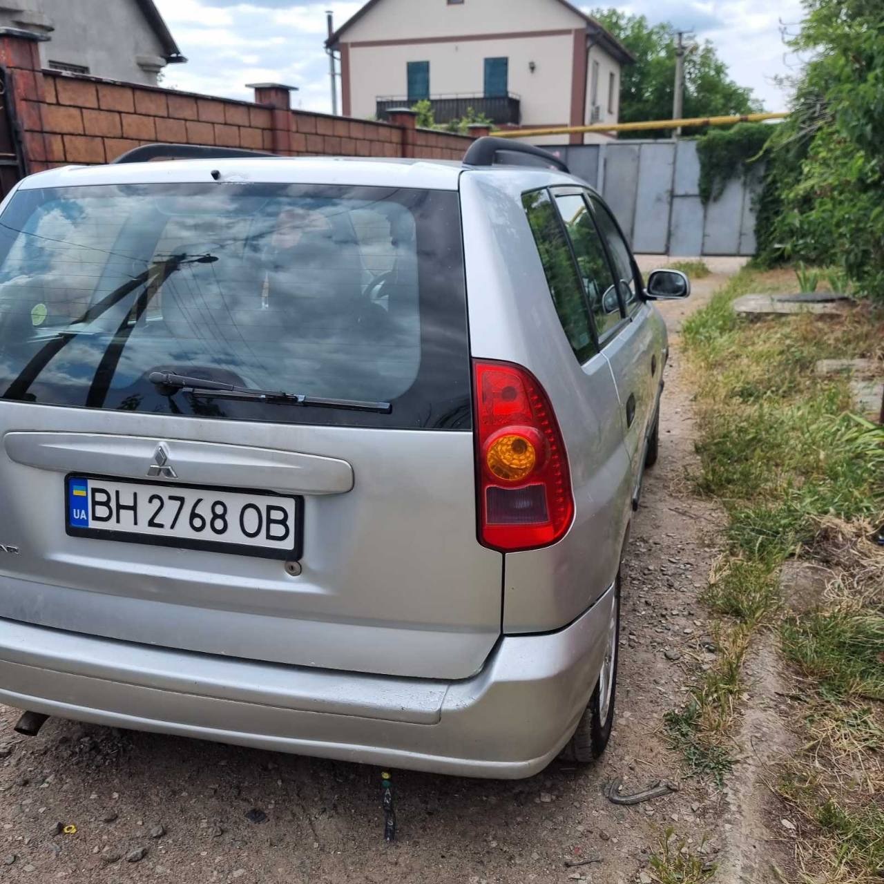 Mitsubishi Space Star - фото 9