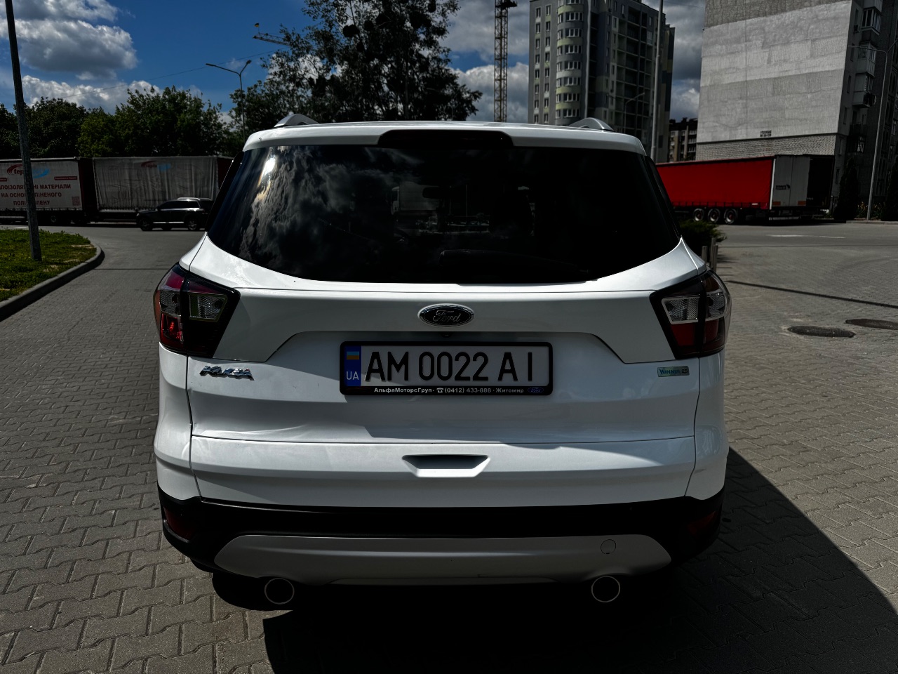 Ford Kuga - фото 8