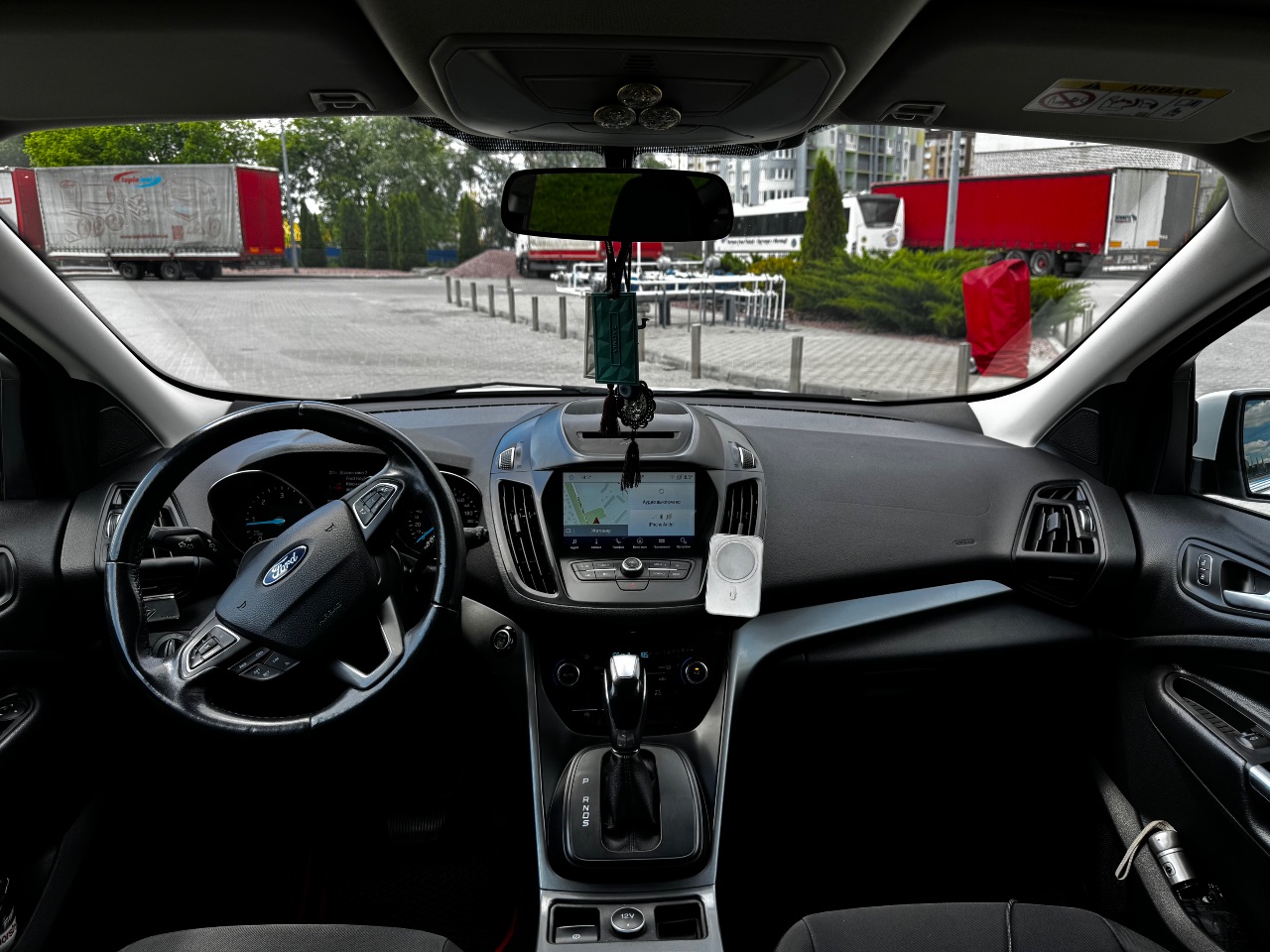 Ford Kuga - фото 13