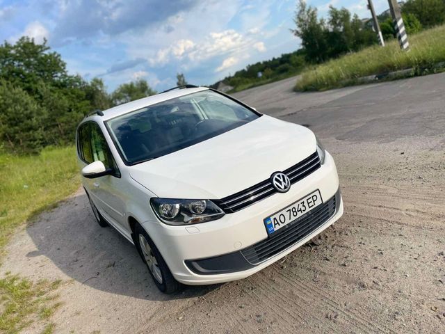 Volkswagen Touran 2012, Ізяслав, $9 500 - зображення 1