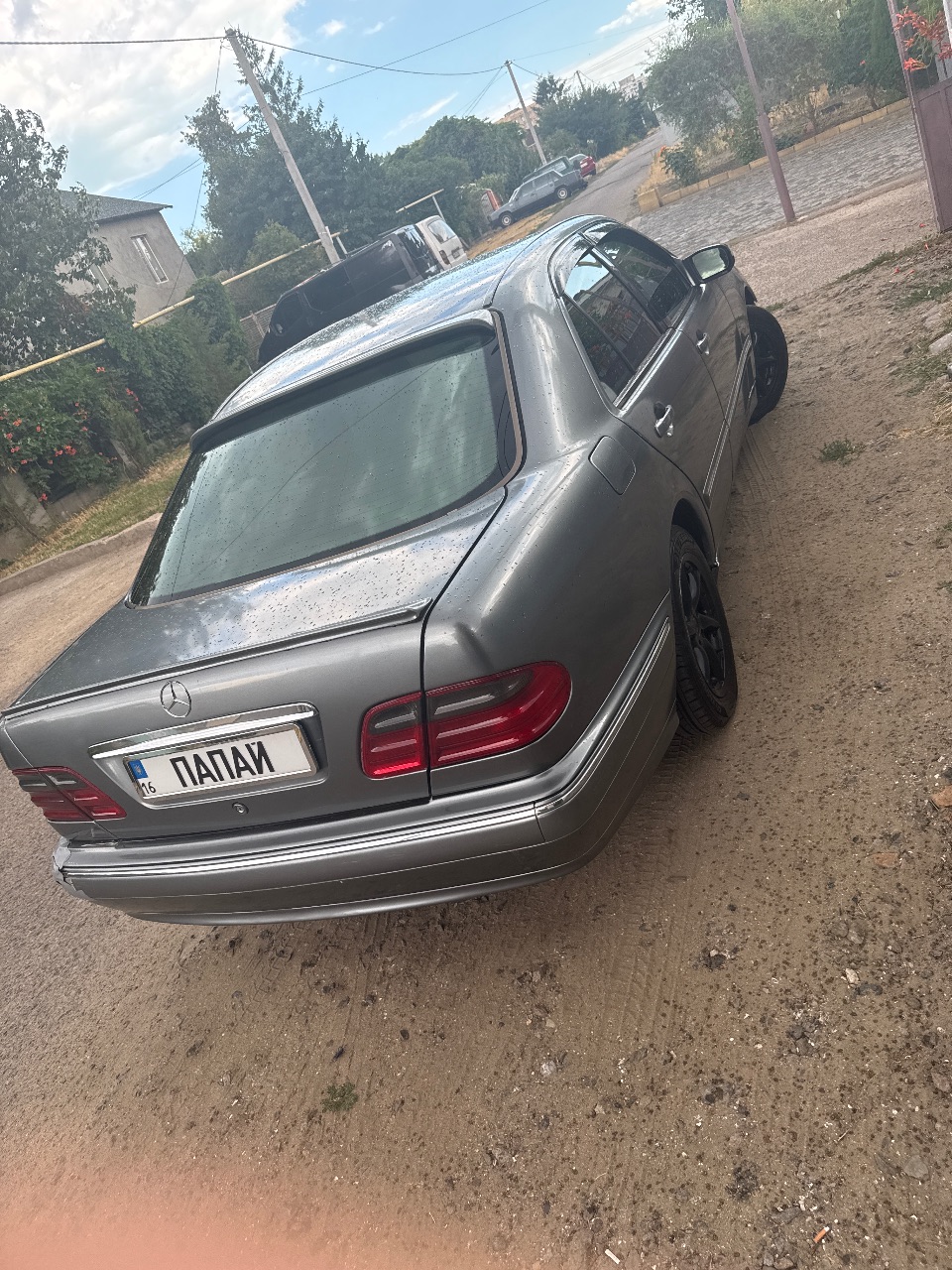 Mercedes-Benz E-Класс - фото 4