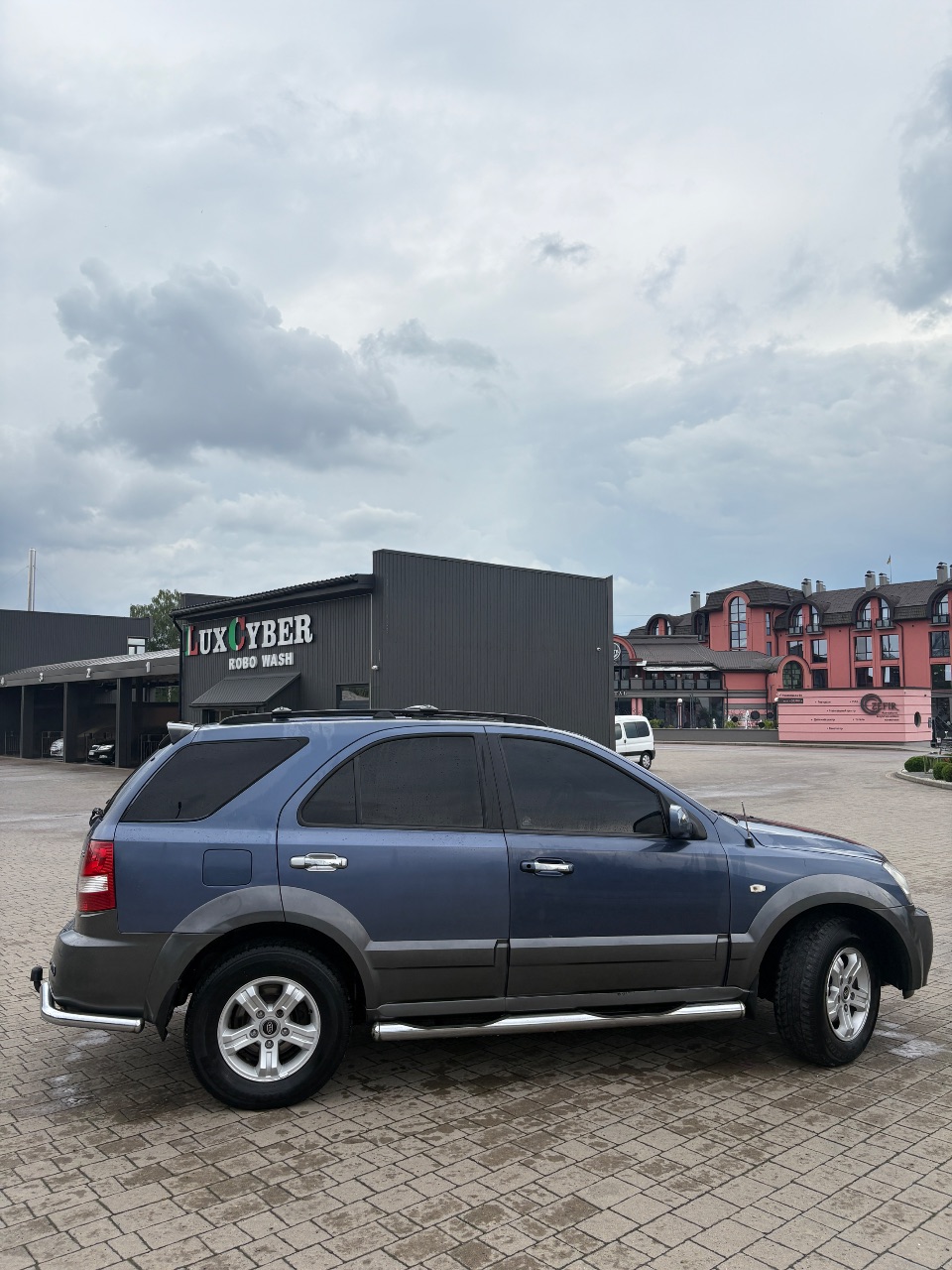 Kia Sorento - фото 11