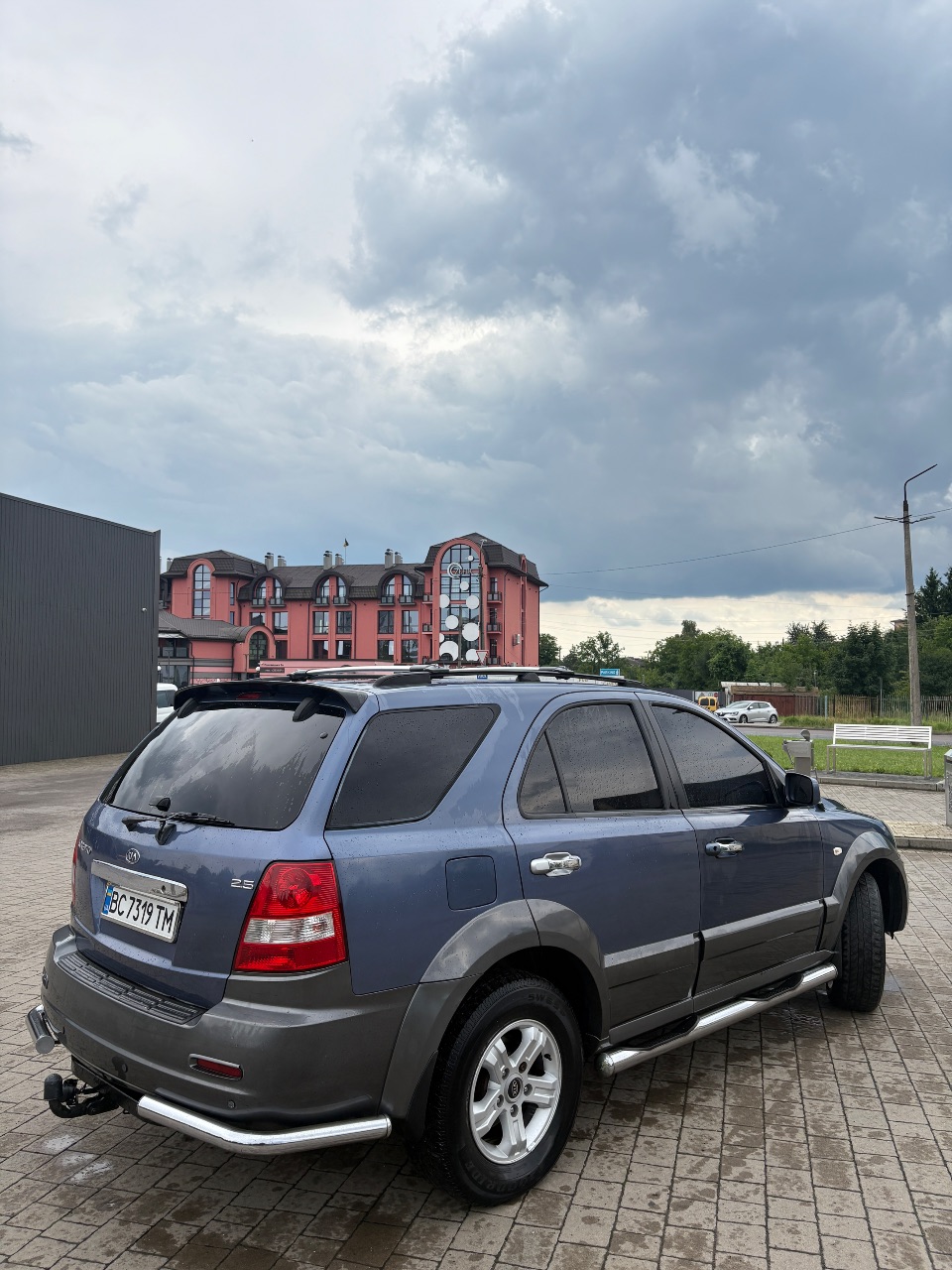 Kia Sorento - фото 7