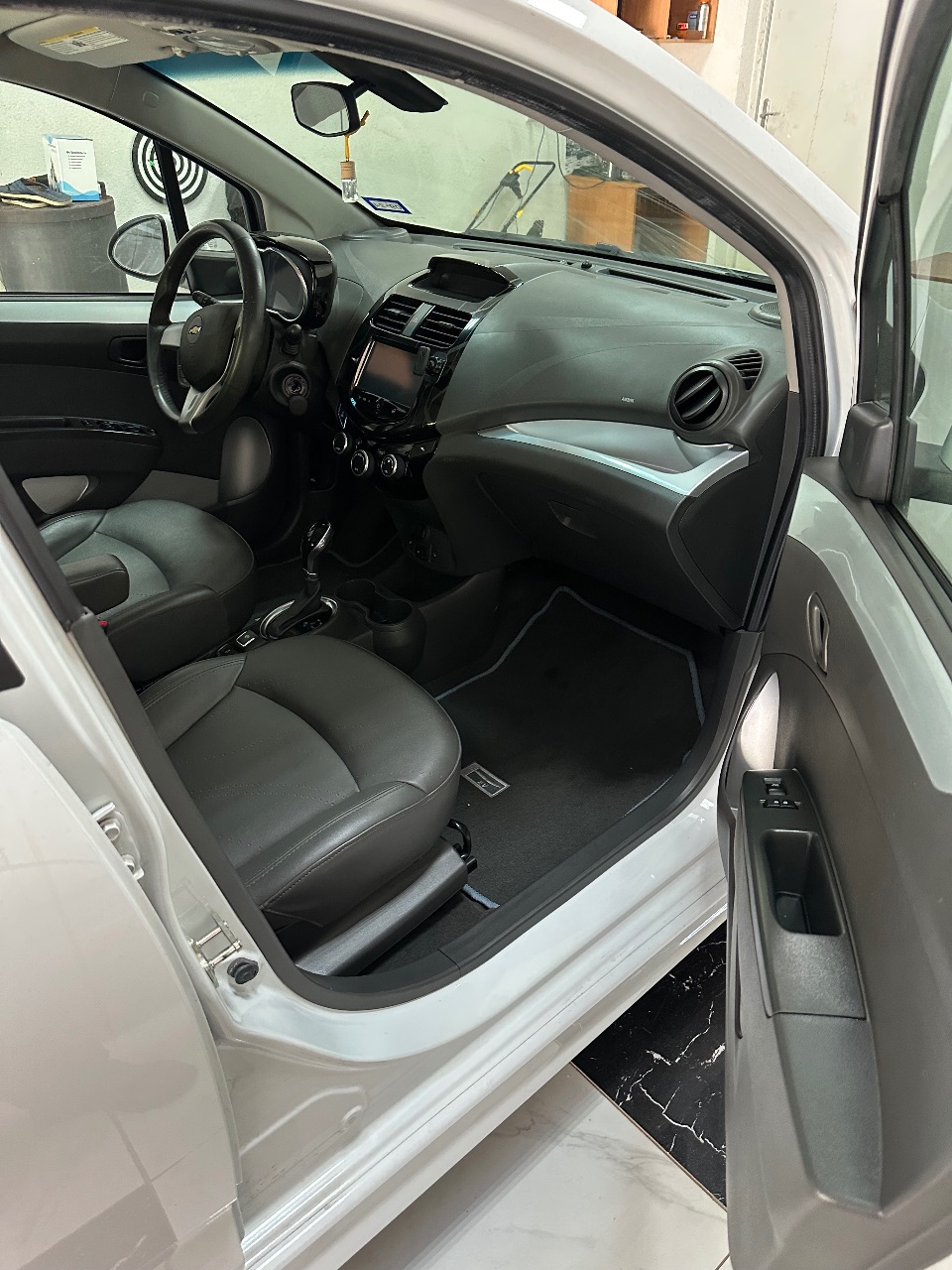 Chevrolet Spark - фото 16