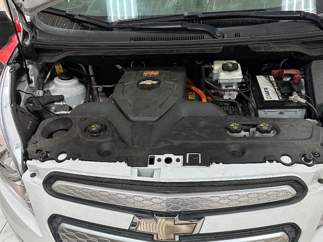 Chevrolet Spark - зображення 1