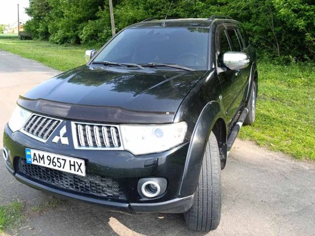 Mitsubishi Pajero Sport - зображення 2