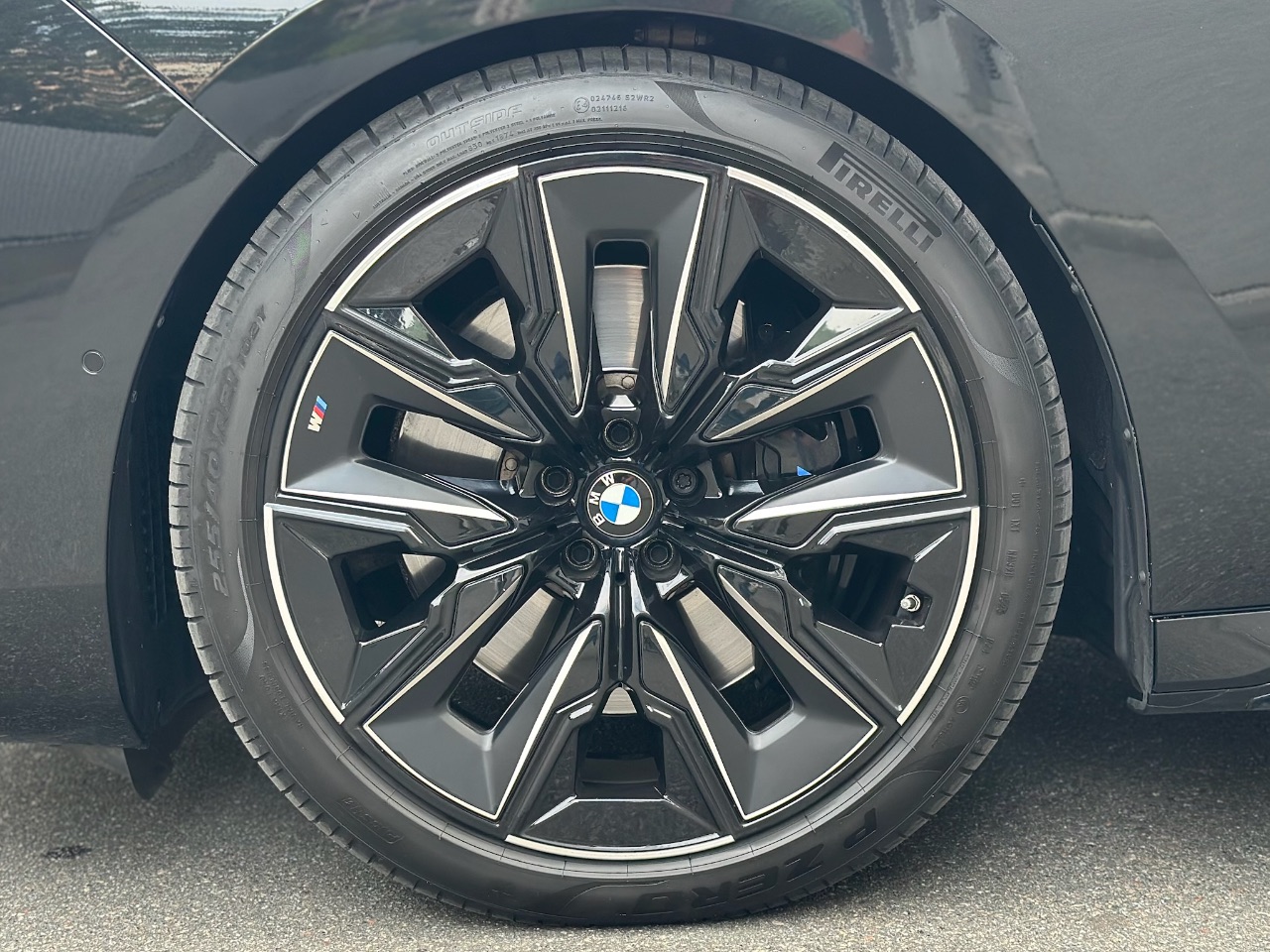 BMW 7 серії - фото 50