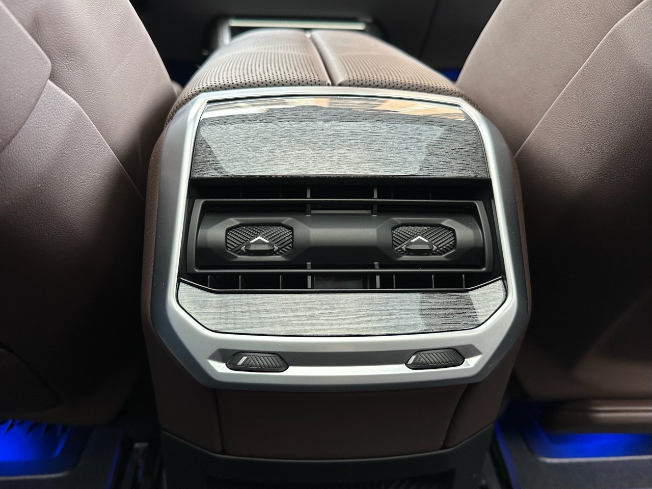 BMW 7 серії - фото 53