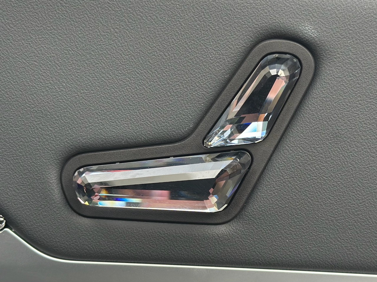 BMW 7 серії - фото 22