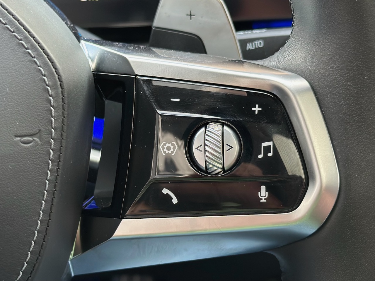 BMW 7 серії - фото 54