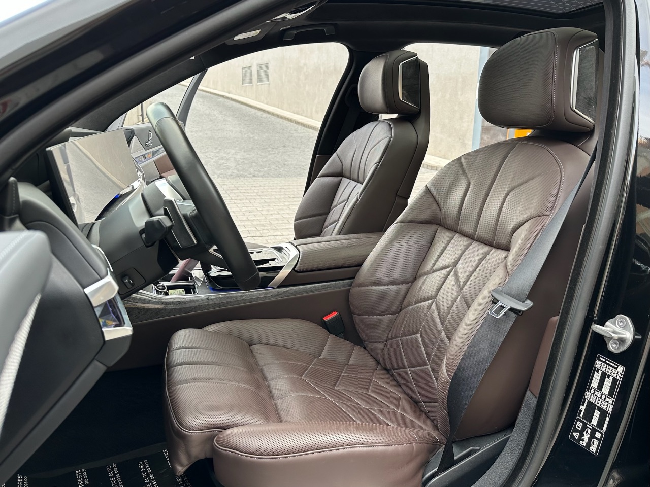 BMW 7 серії - фото 33