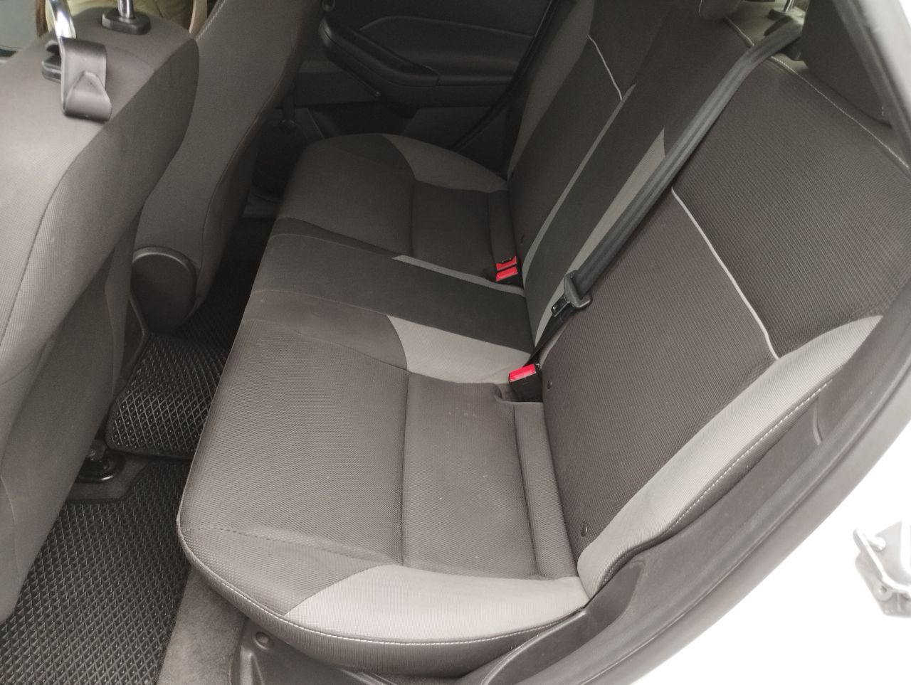 Ford Focus - фото 11