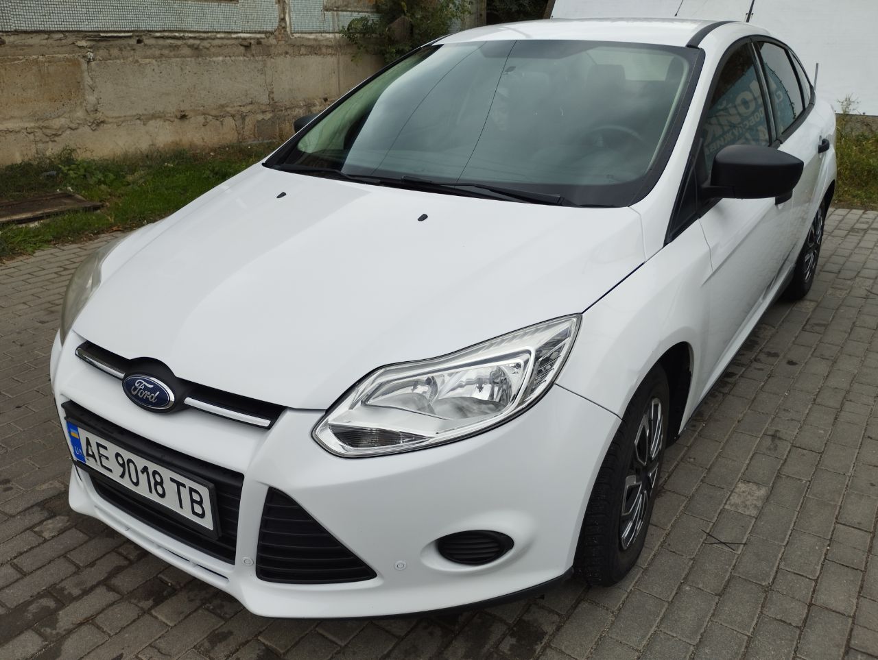 Ford Focus - фото 1