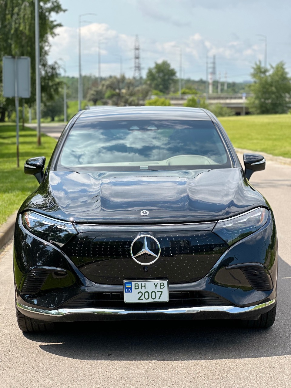 Mercedes-Benz EQS SUV - фото 4