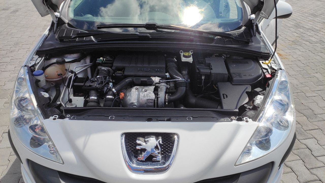 Peugeot 308 - фото 18