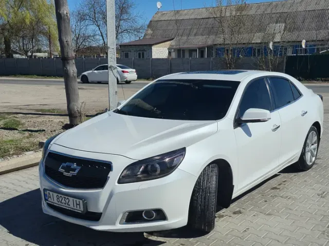 Chevrolet Malibu - фото 1