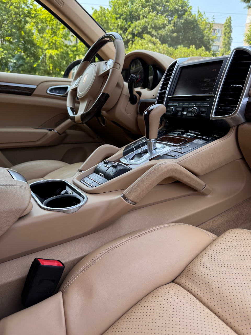 Porsche Cayenne - фото 9