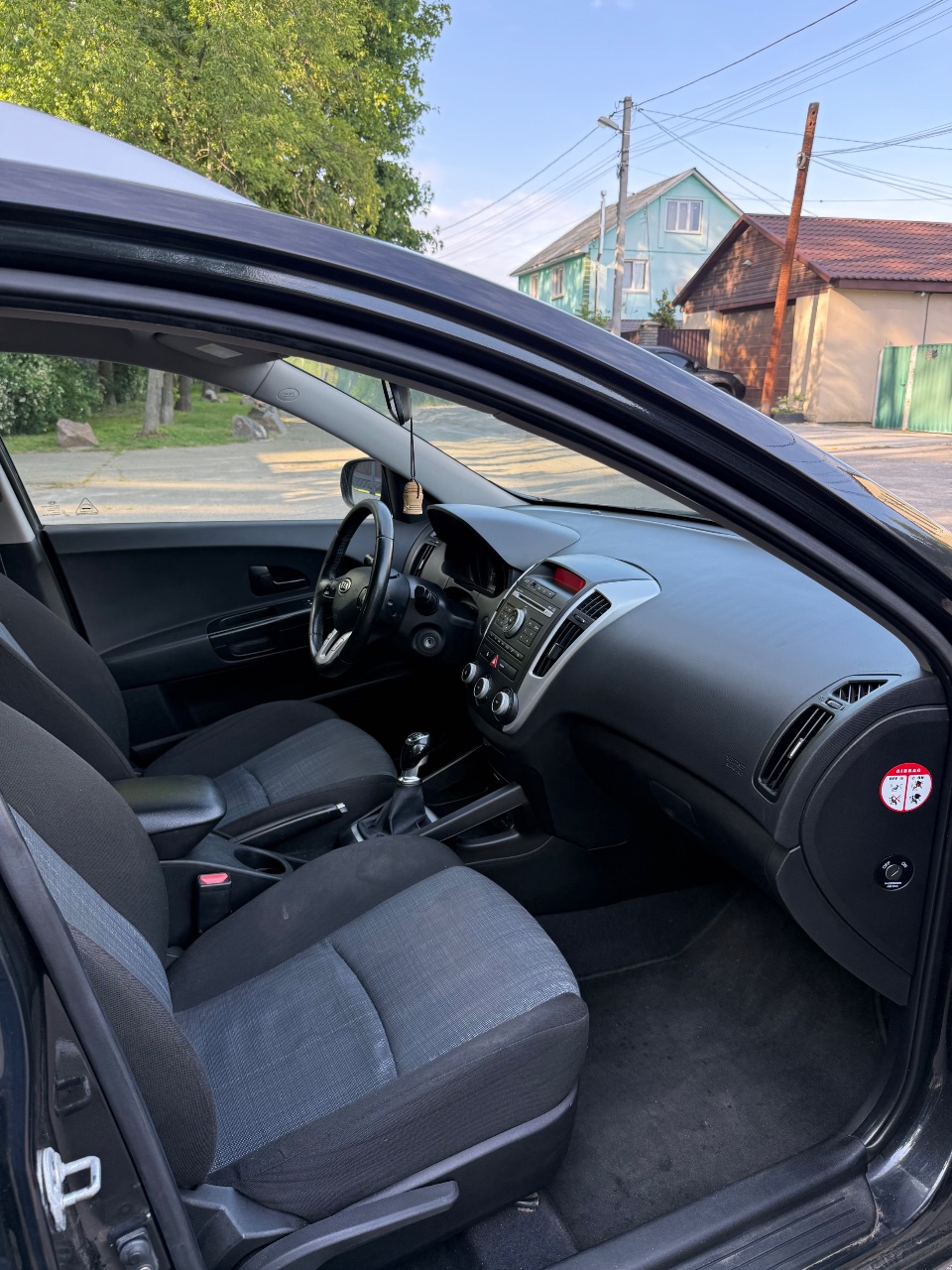 Kia Ceed - фото 8