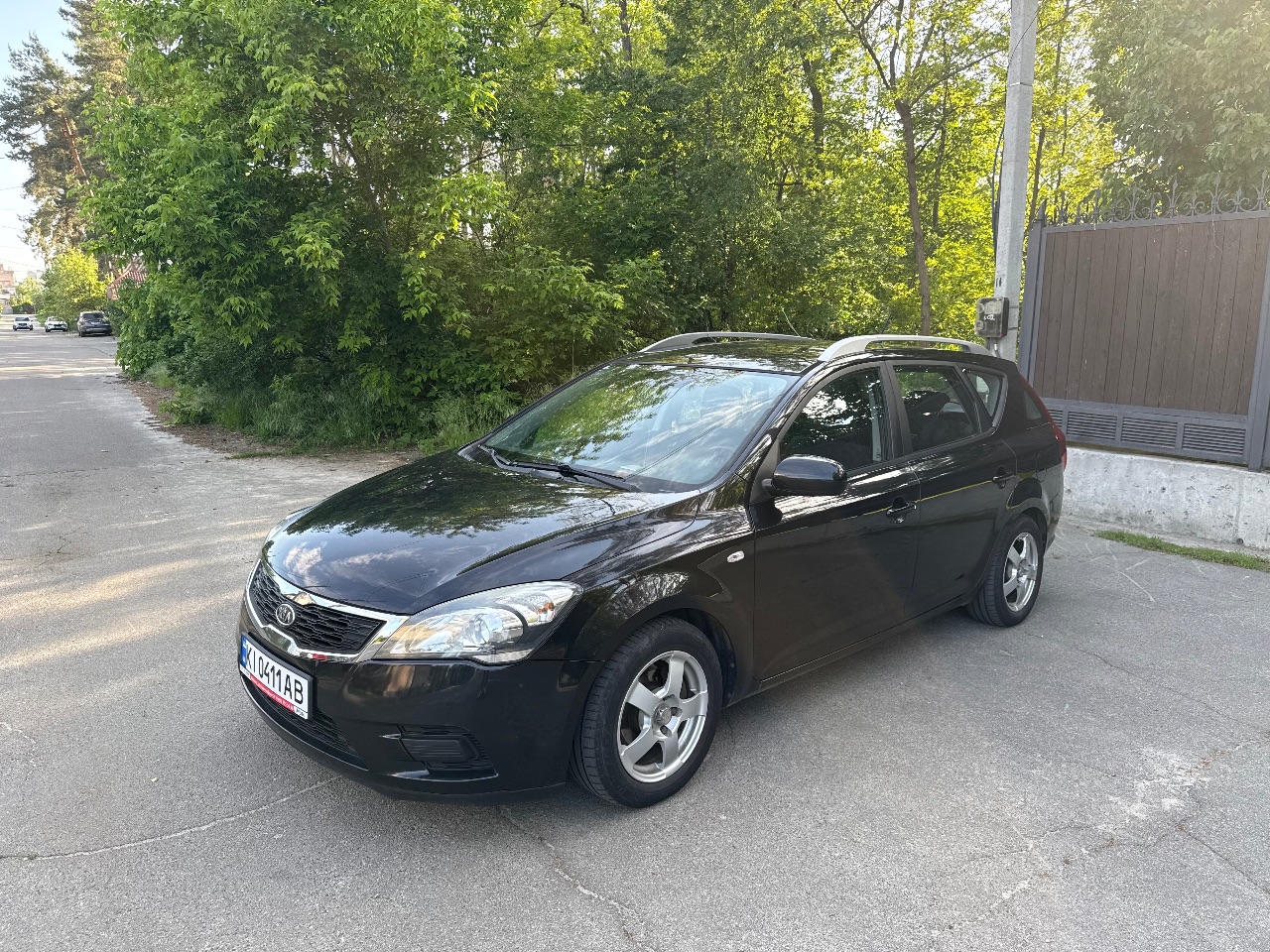 Kia Ceed - фото 1