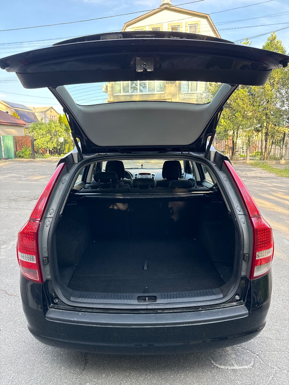 Kia Ceed - фото 11