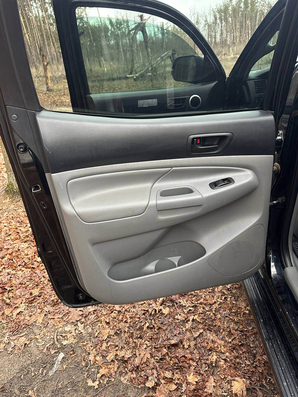 Toyota Tacoma - фото 42