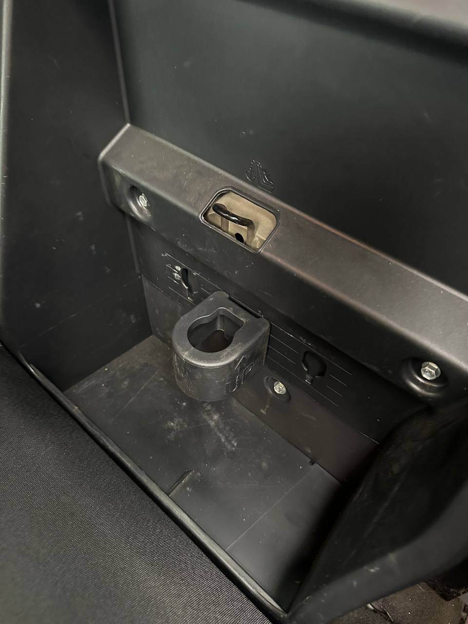 Toyota Tacoma - фото 29