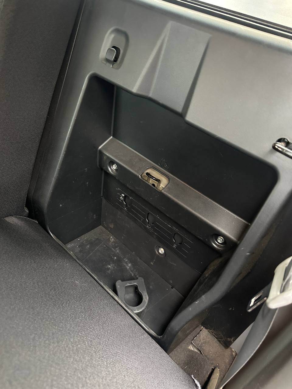 Toyota Tacoma - фото 30