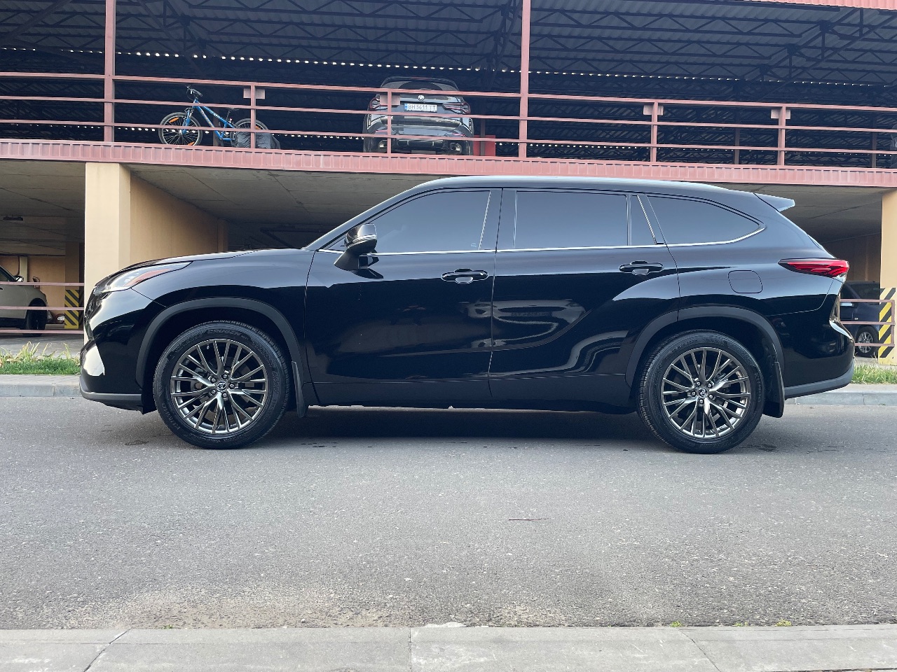 Toyota Highlander - фото 46