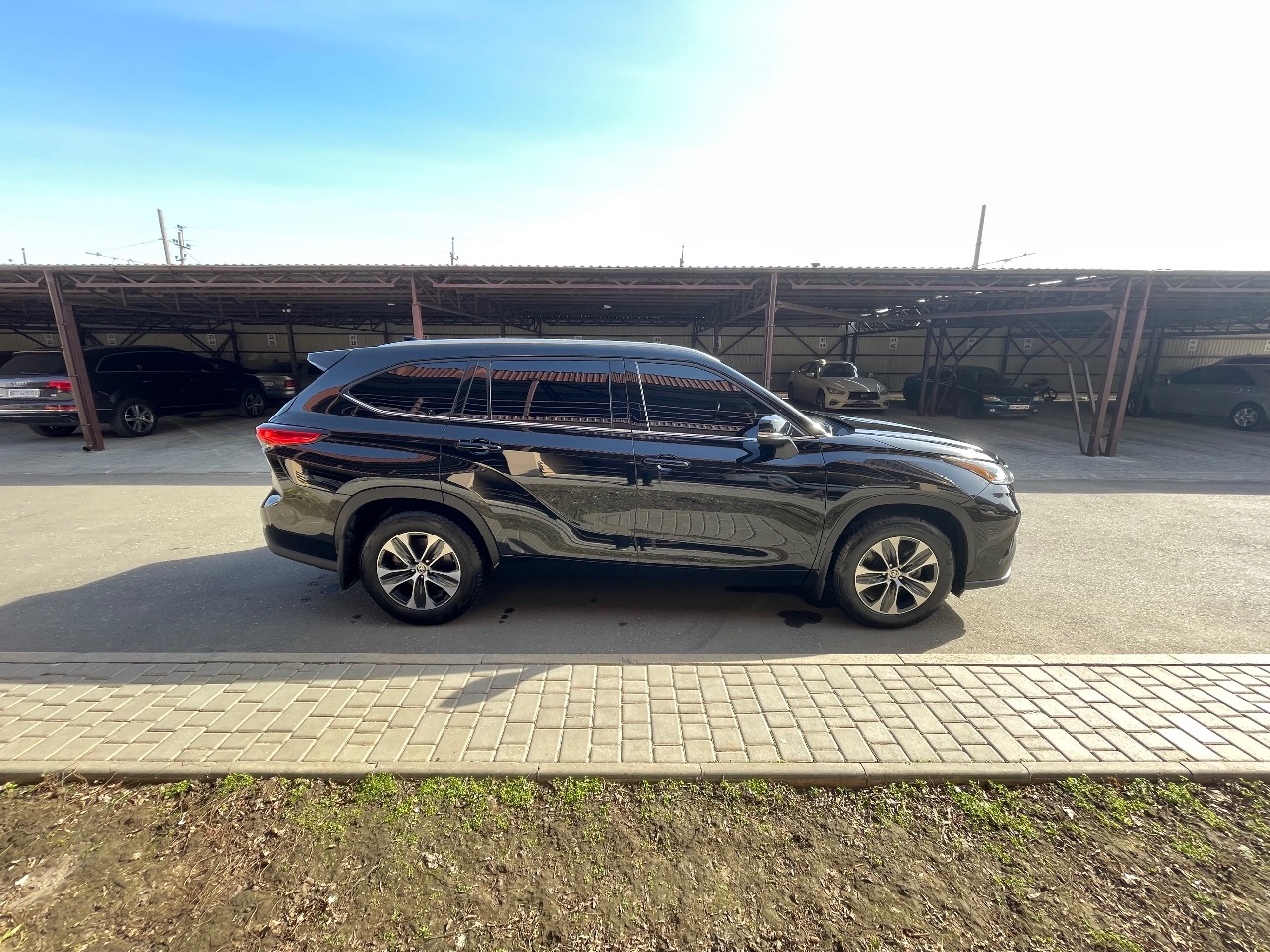 Toyota Highlander - фото 16