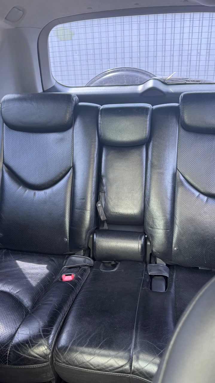 Toyota RAV4 - фото 7