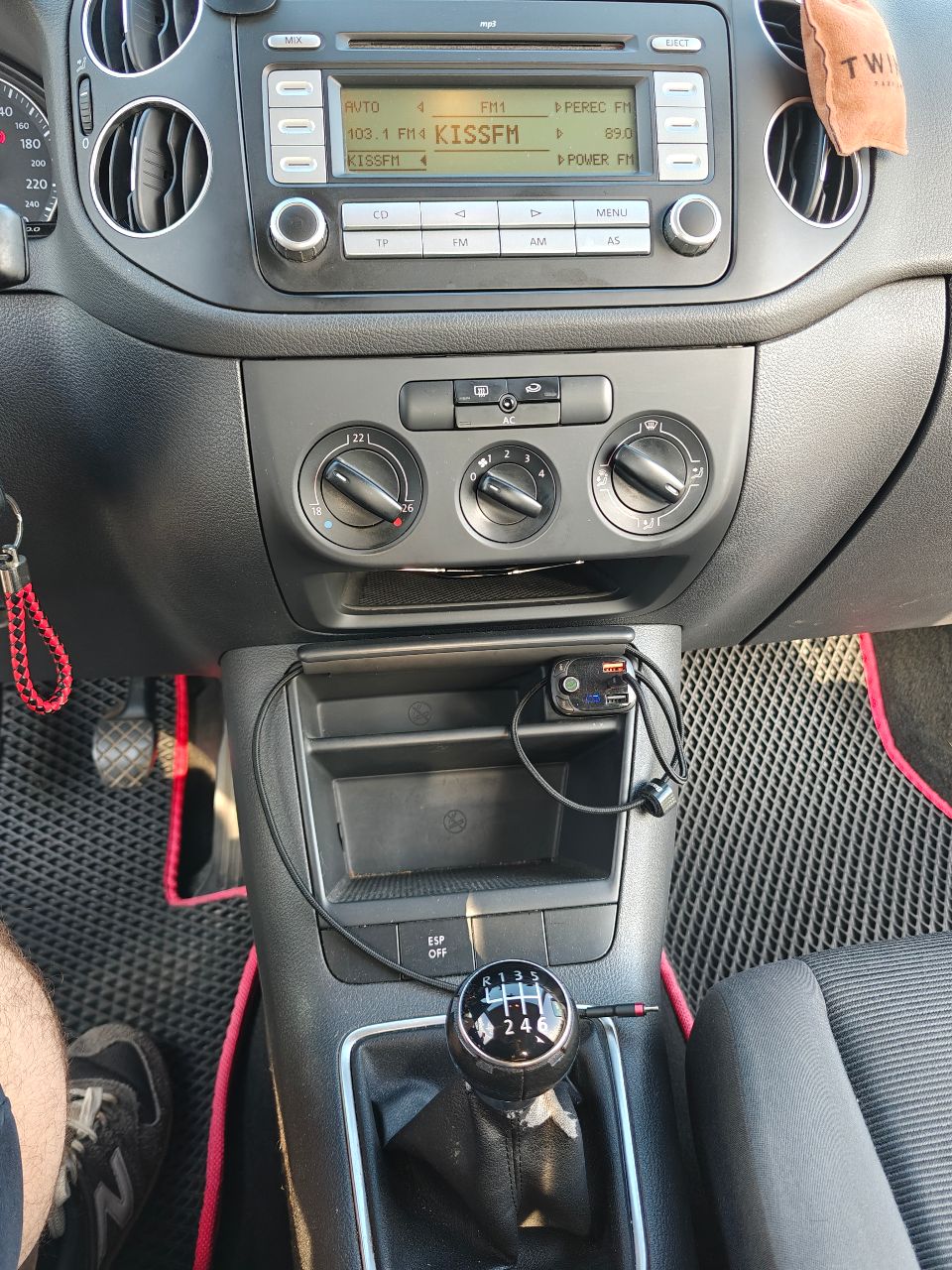 Volkswagen Golf Plus - фото 7