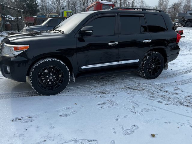 Toyota Land Cruiser 2012, Вишневе, $28 000 - зображення 3