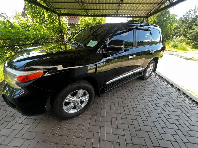Toyota Land Cruiser 2012, Вишневе, $28 000 - зображення 5