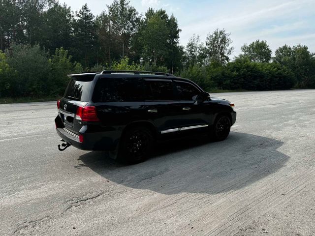 Toyota Land Cruiser 2012, Вишневе, $28 000 - зображення 2