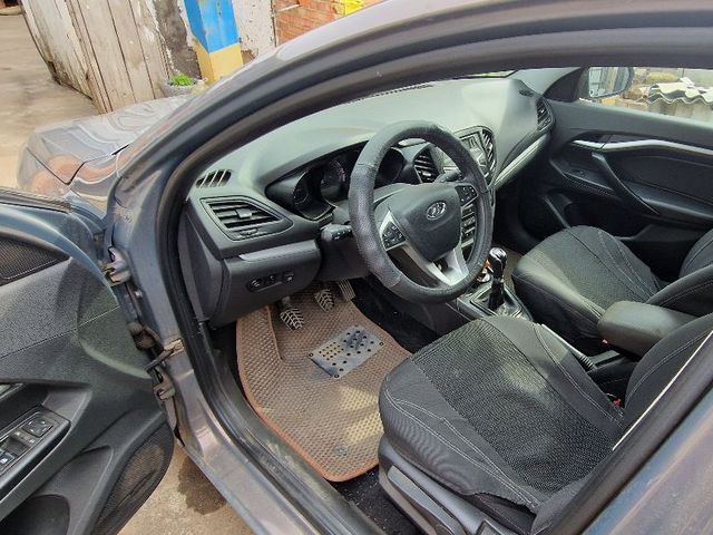 Lada (ВАЗ) Vesta - зображення 5