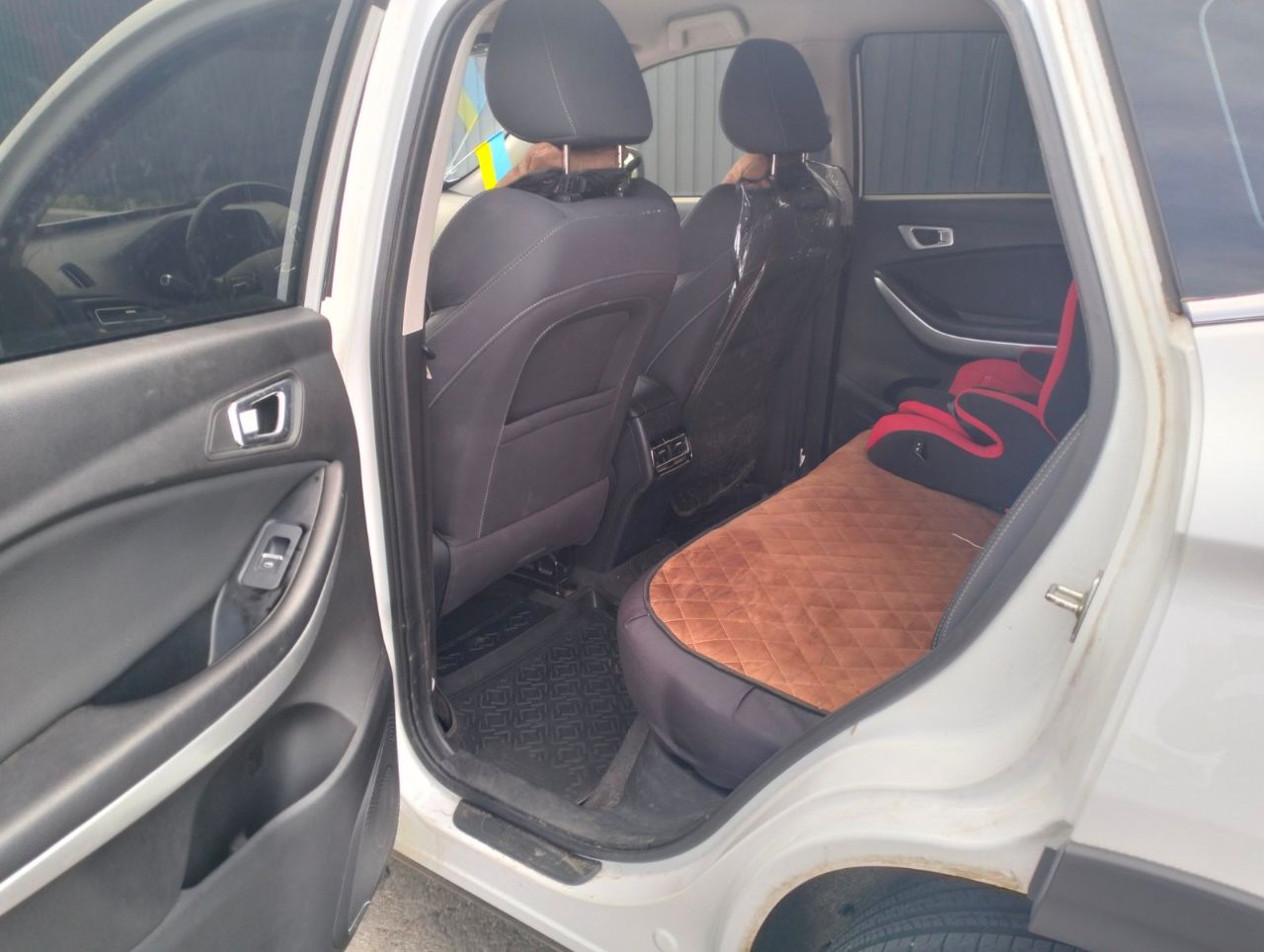 Chery Tiggo 7 - фото 7