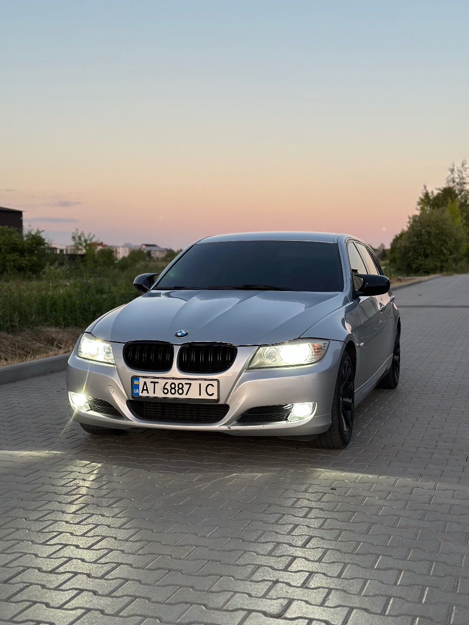 BMW 3 серії - фото 1