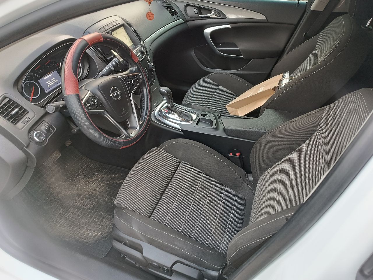 Opel Insignia - фото 8