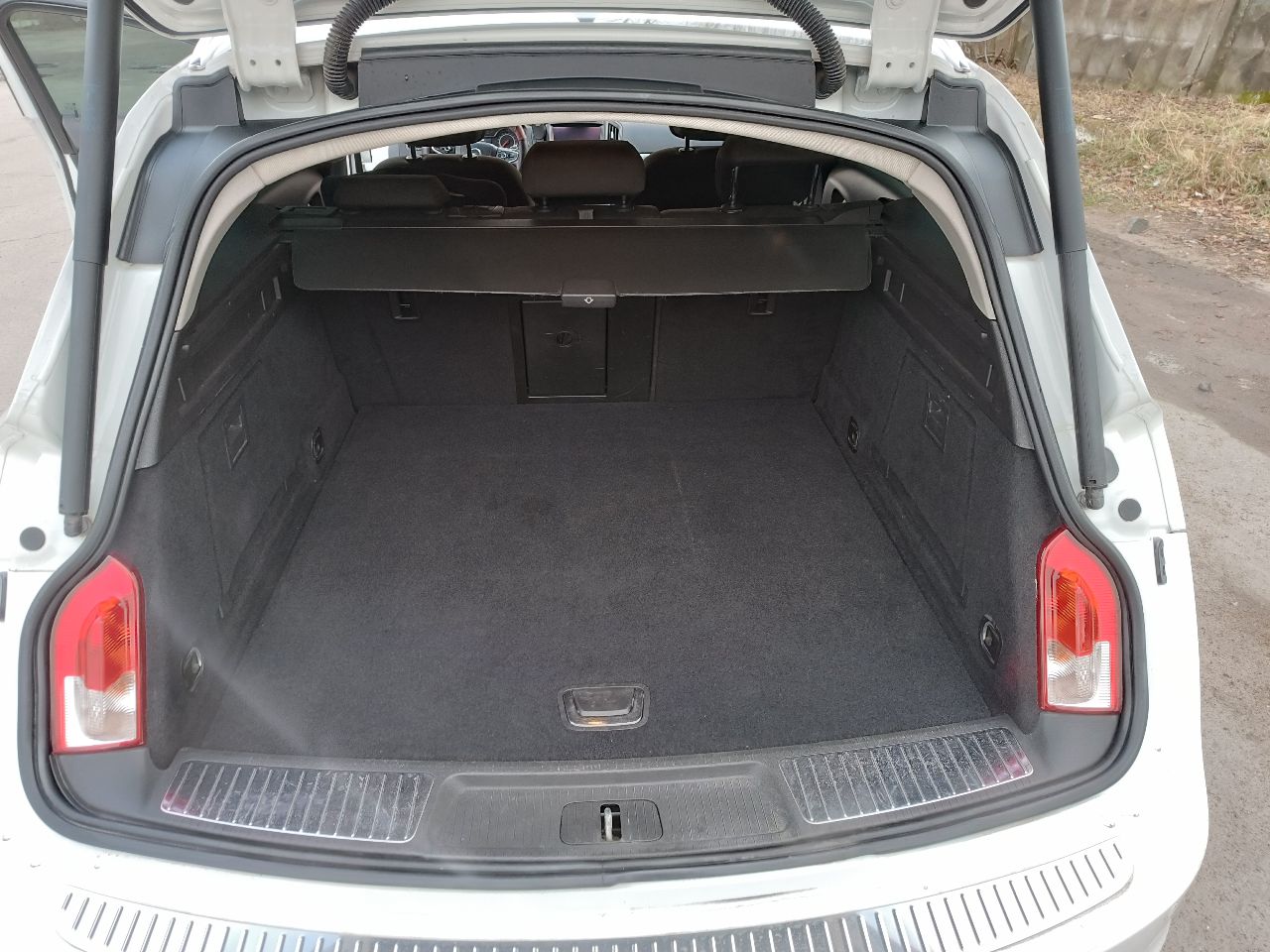 Opel Insignia - фото 14