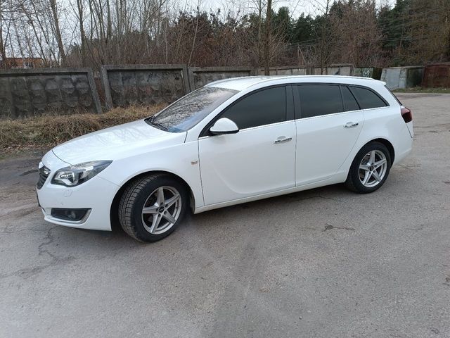 Opel Insignia - фото 3
