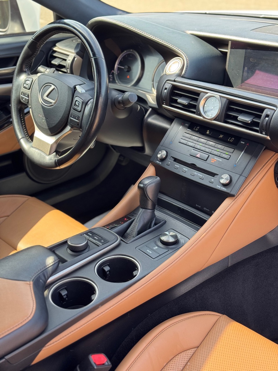 Lexus RC - фото 13