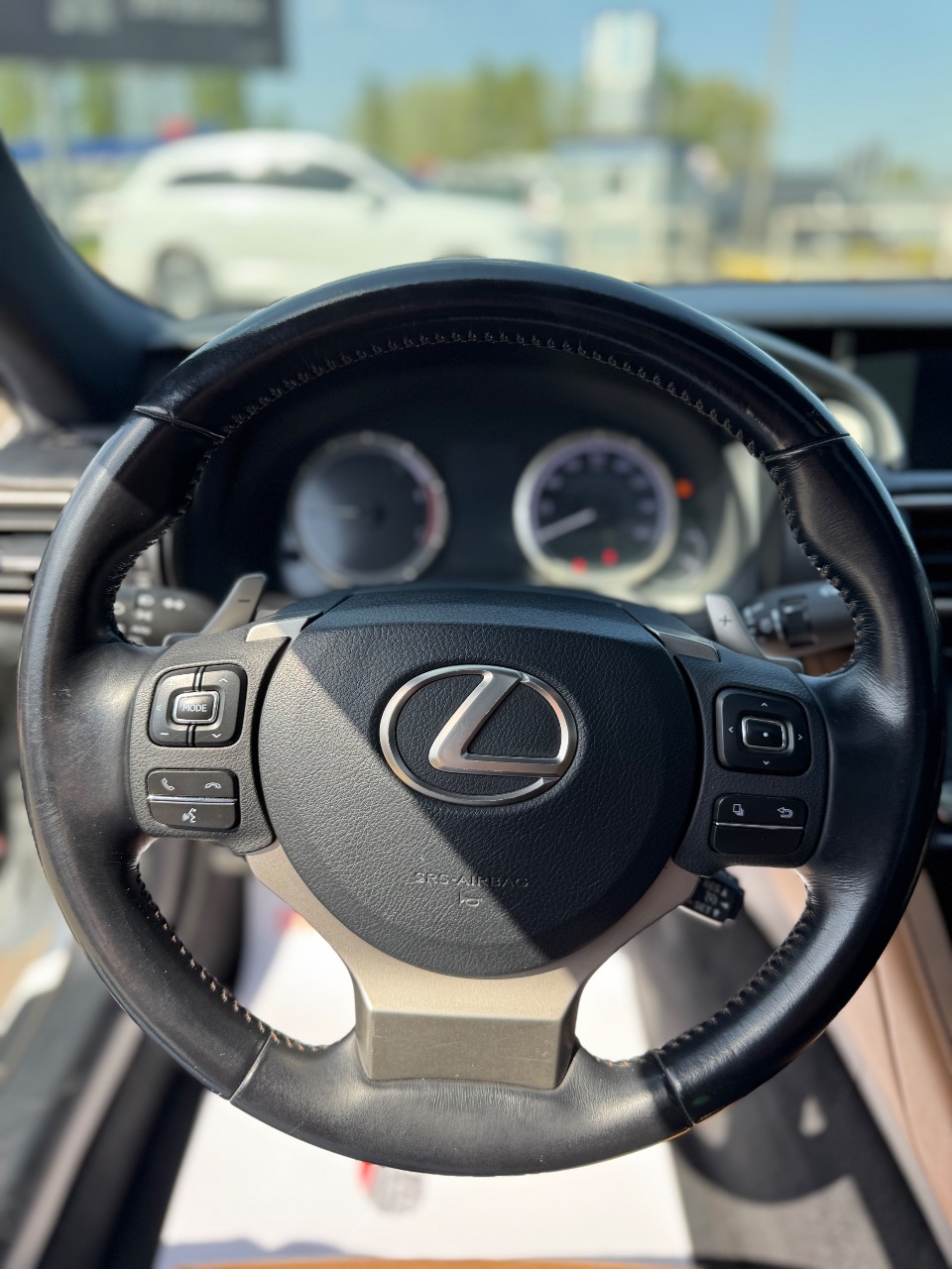 Lexus RC - фото 18