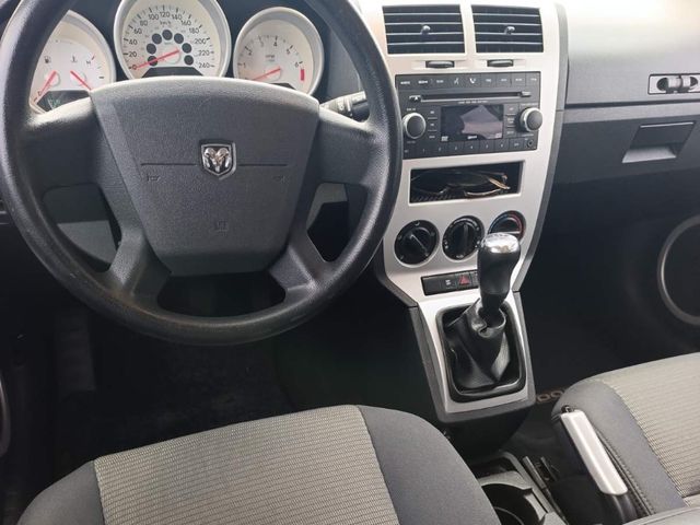 Dodge Caliber - фото 1