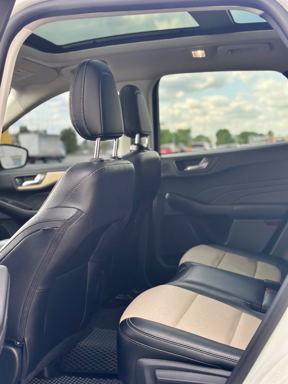 Ford Escape - фото 13