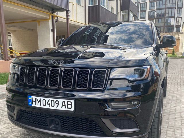 Jeep Grand Cherokee - зображення 3