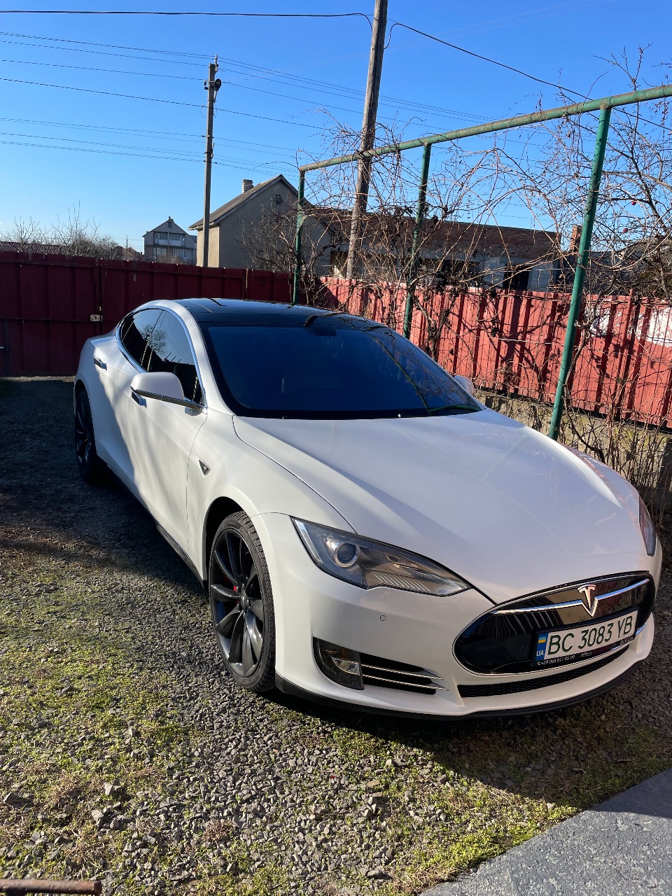 Tesla Model S - фото 10