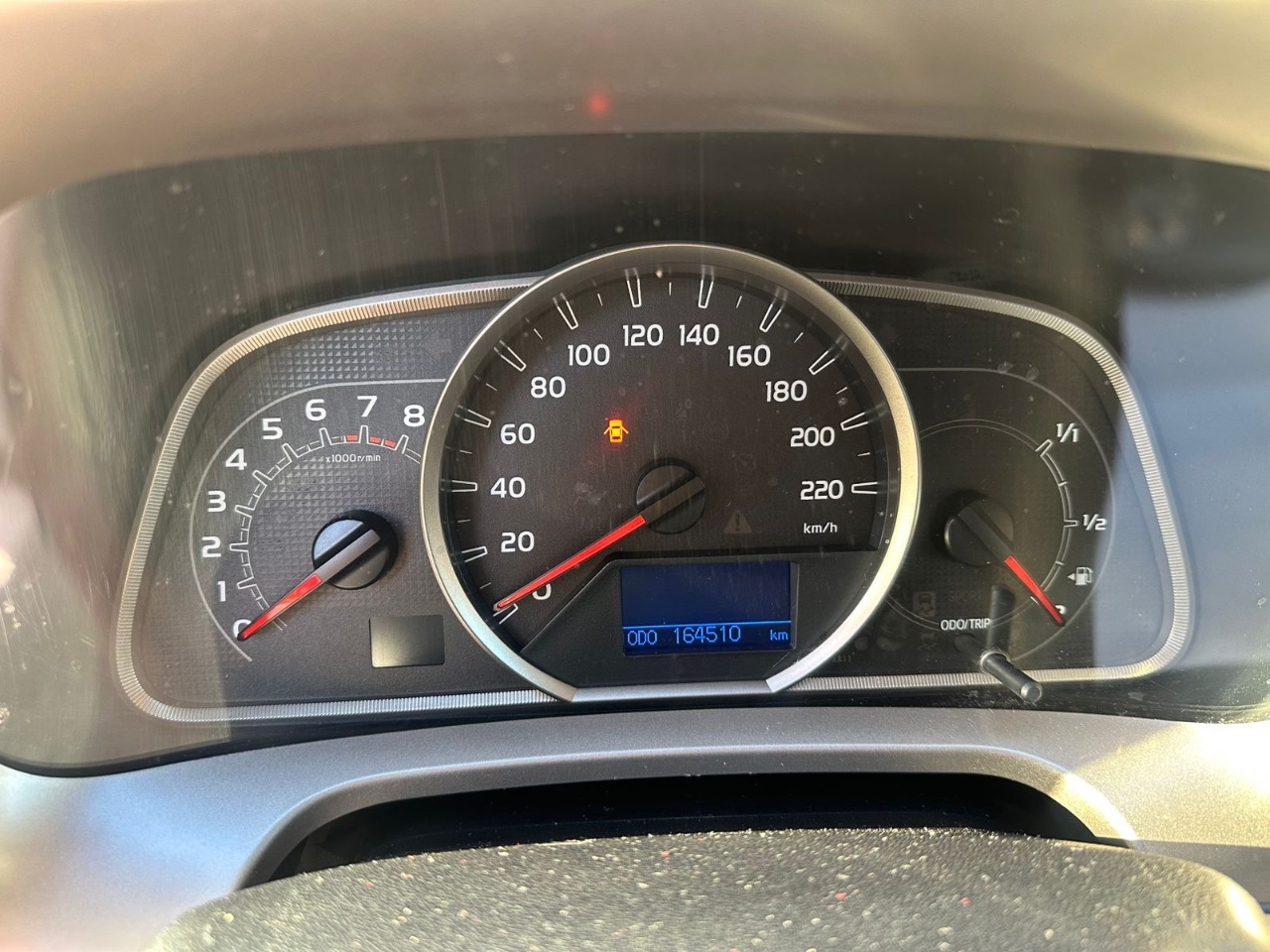 Toyota RAV4 - фото 9